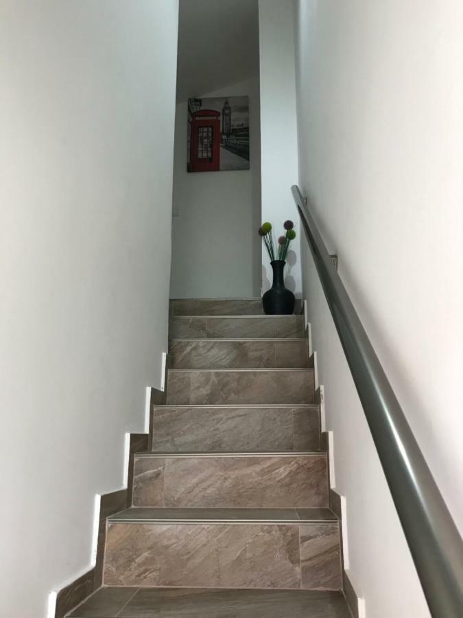 Id Apartments Tivat Exterior photo