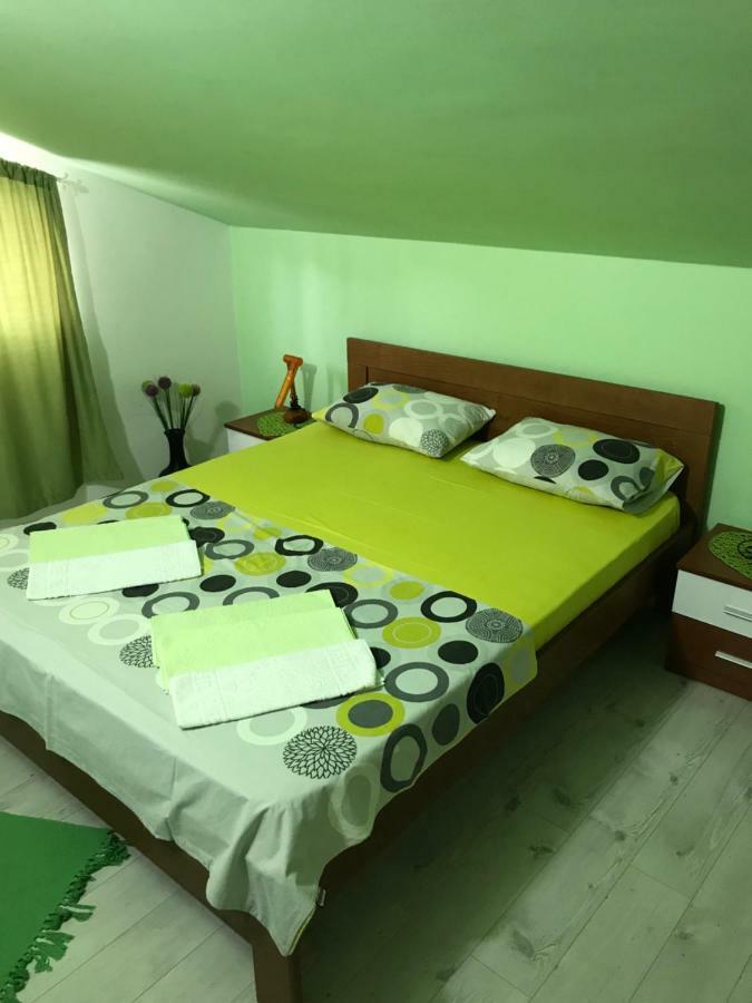 Id Apartments Tivat Exterior photo